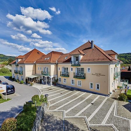Akzent Hotel Bayerwald-Residenz Neukirchen  Extérieur photo