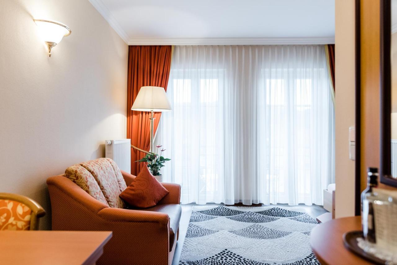 Akzent Hotel Bayerwald-Residenz Neukirchen  Extérieur photo