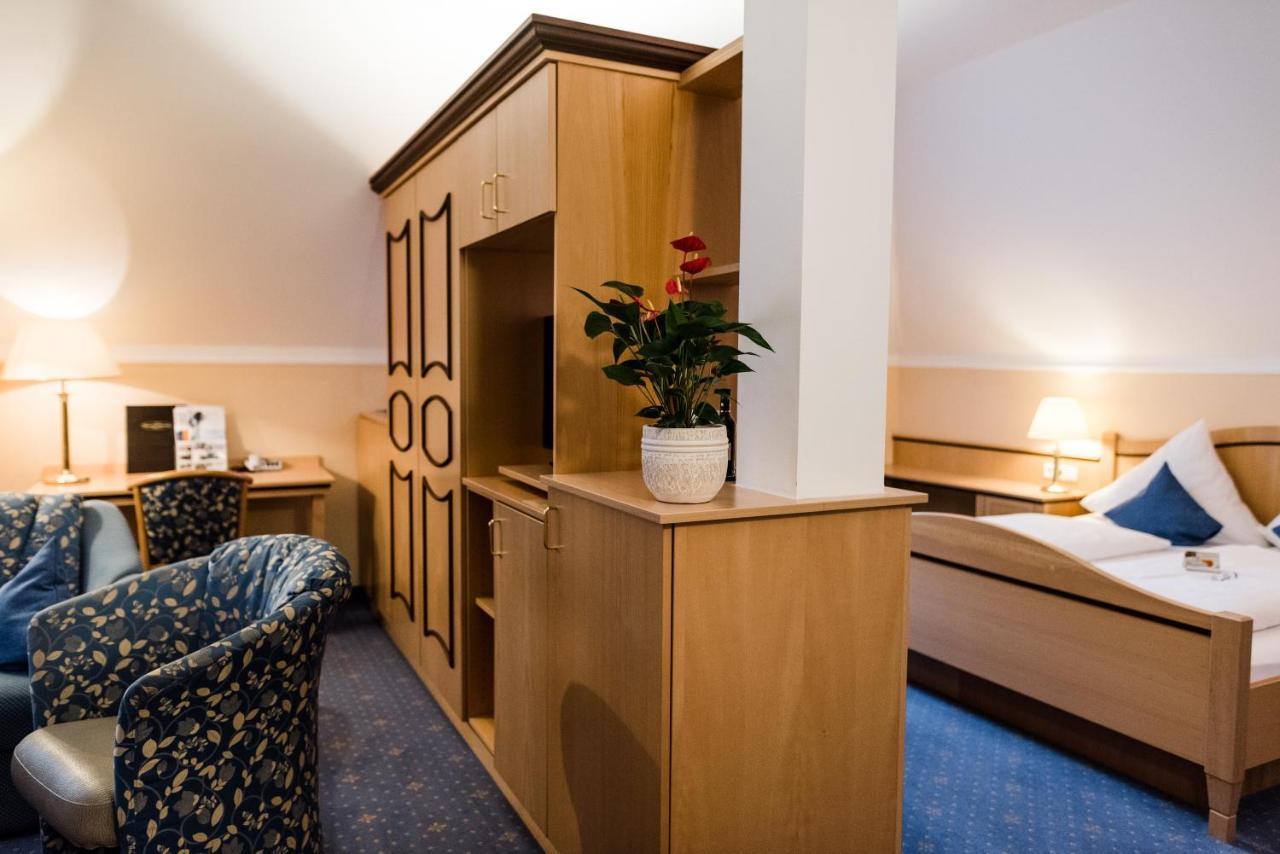 Akzent Hotel Bayerwald-Residenz Neukirchen  Extérieur photo